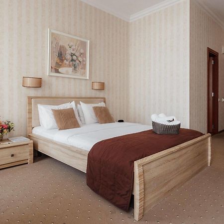Noname Hotel Odessa Екстериор снимка