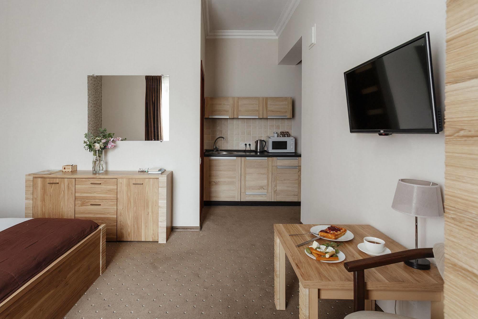 Noname Hotel Odessa Екстериор снимка