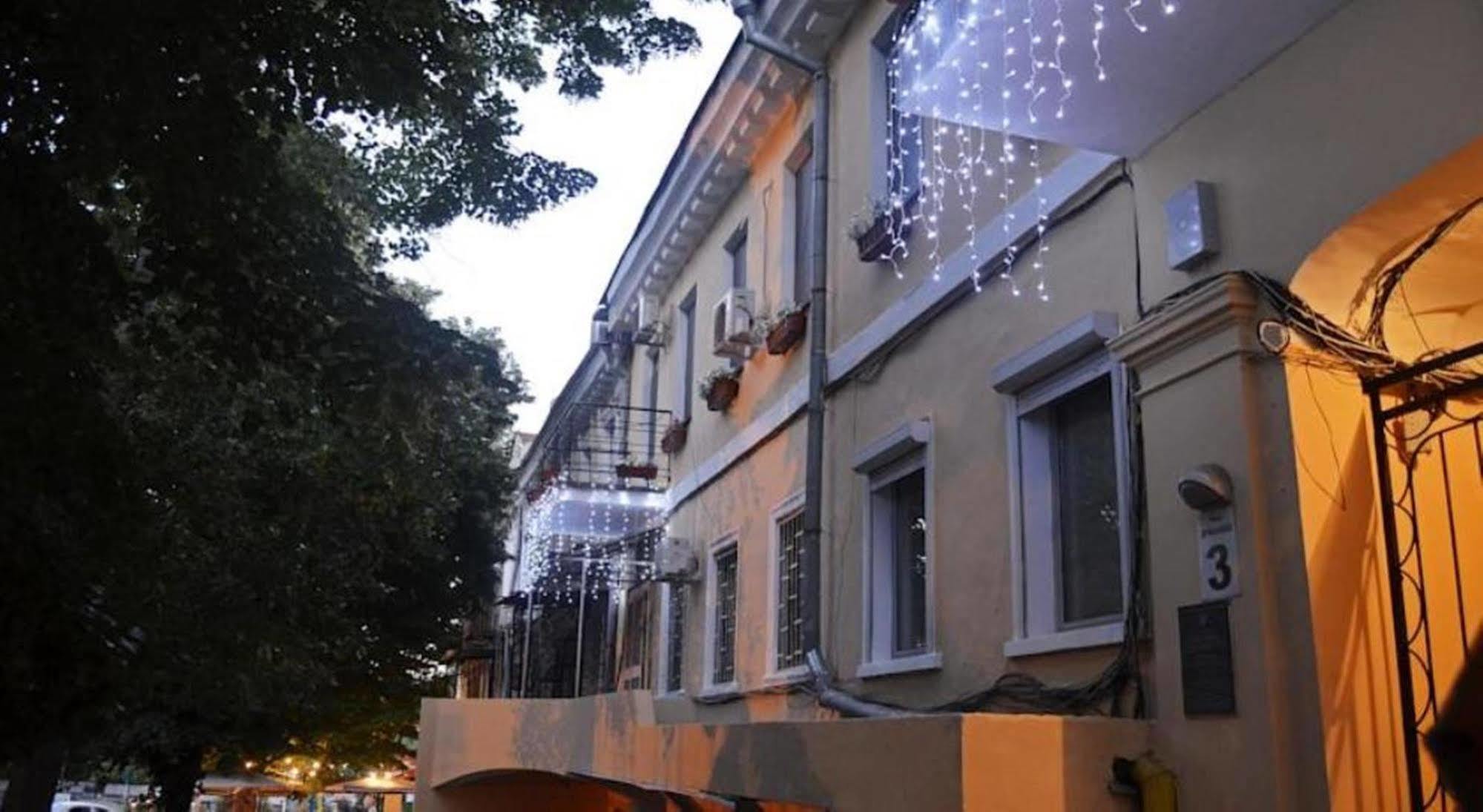 Noname Hotel Odessa Екстериор снимка