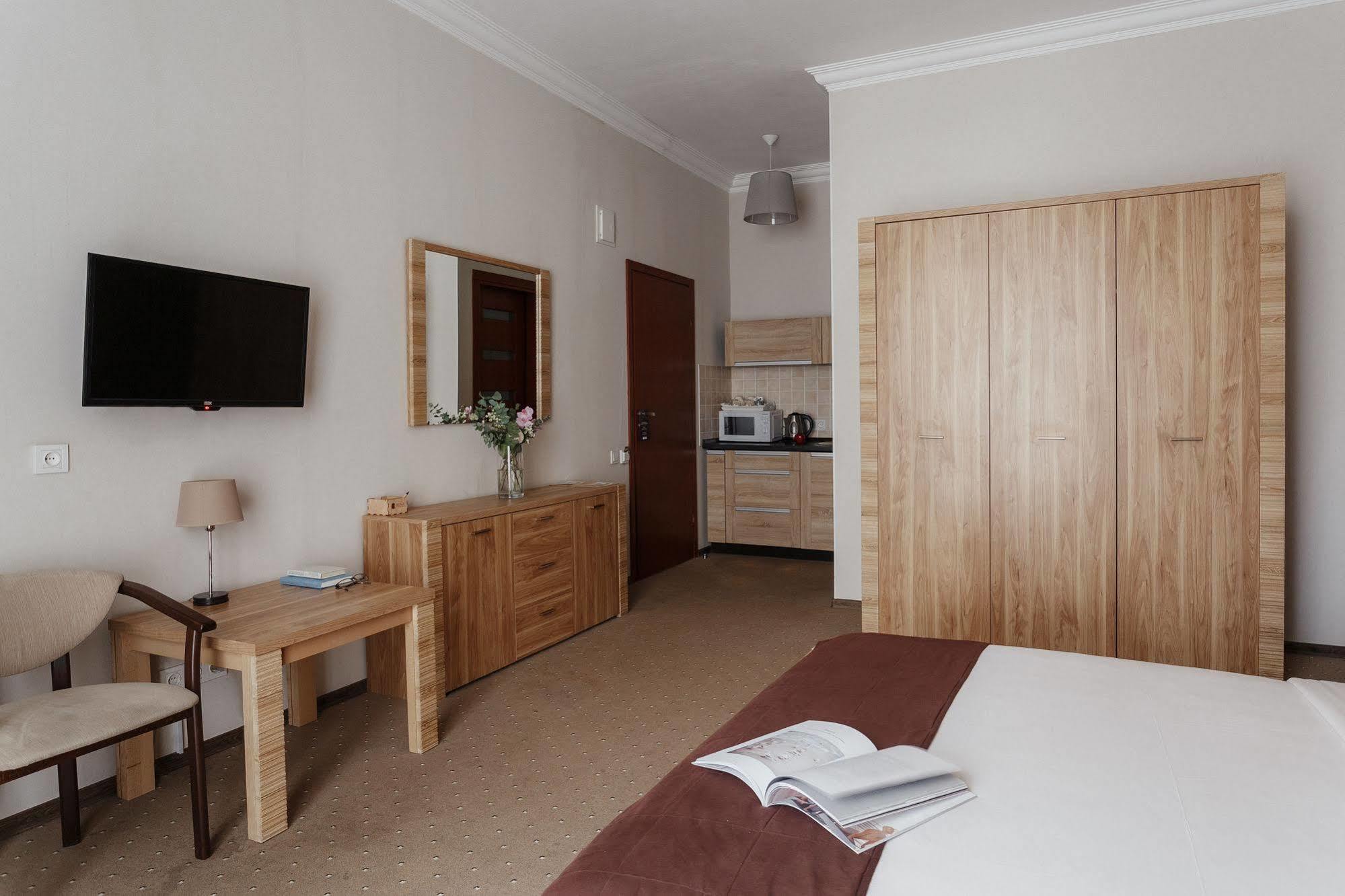 Noname Hotel Odessa Екстериор снимка