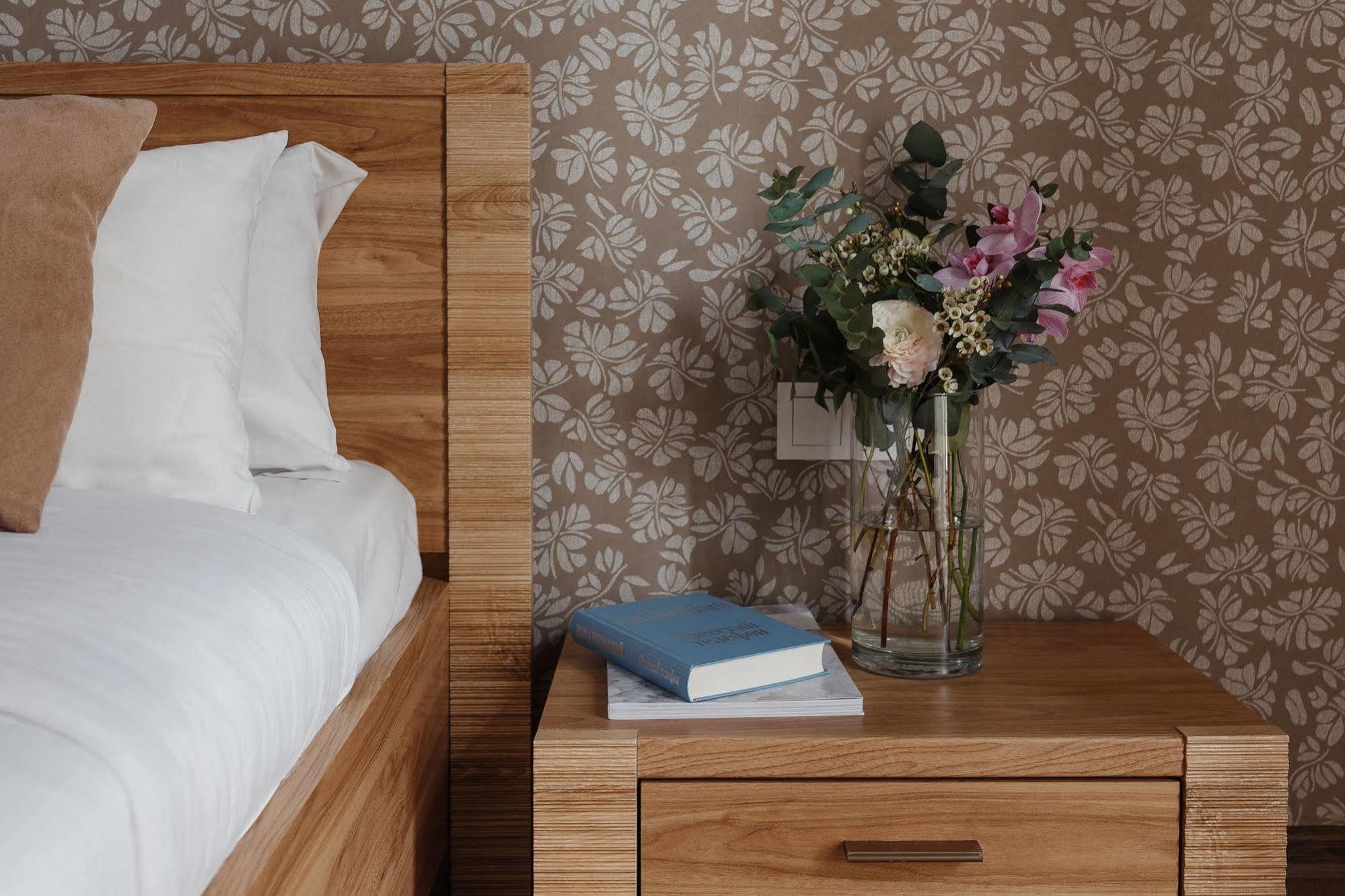 Noname Hotel Odessa Екстериор снимка