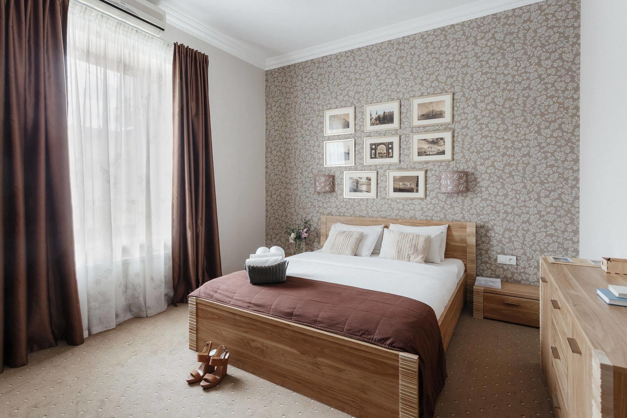 Noname Hotel Odessa Екстериор снимка
